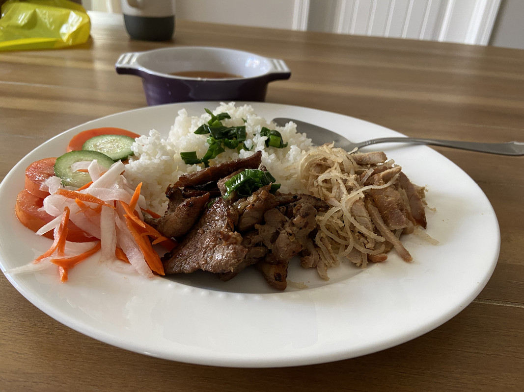 6749F8AC-AA26-4E87-B60A-59AA5E83E4D6