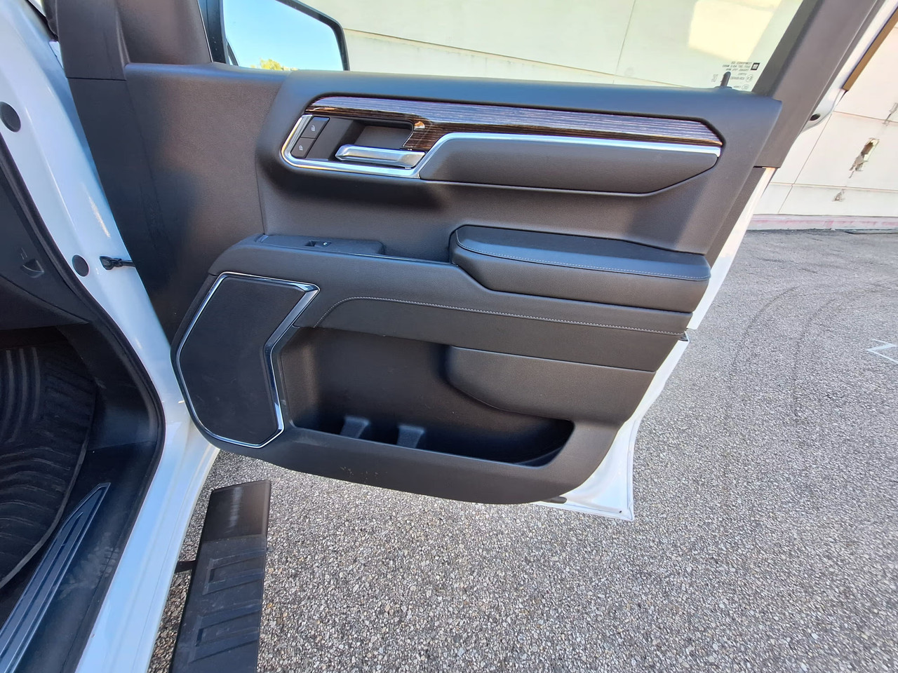 Vehicle thumbnail 10