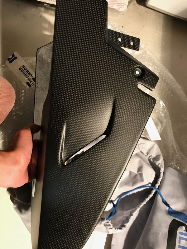 CE693341-D74F-489F-AB11-C19854A99942