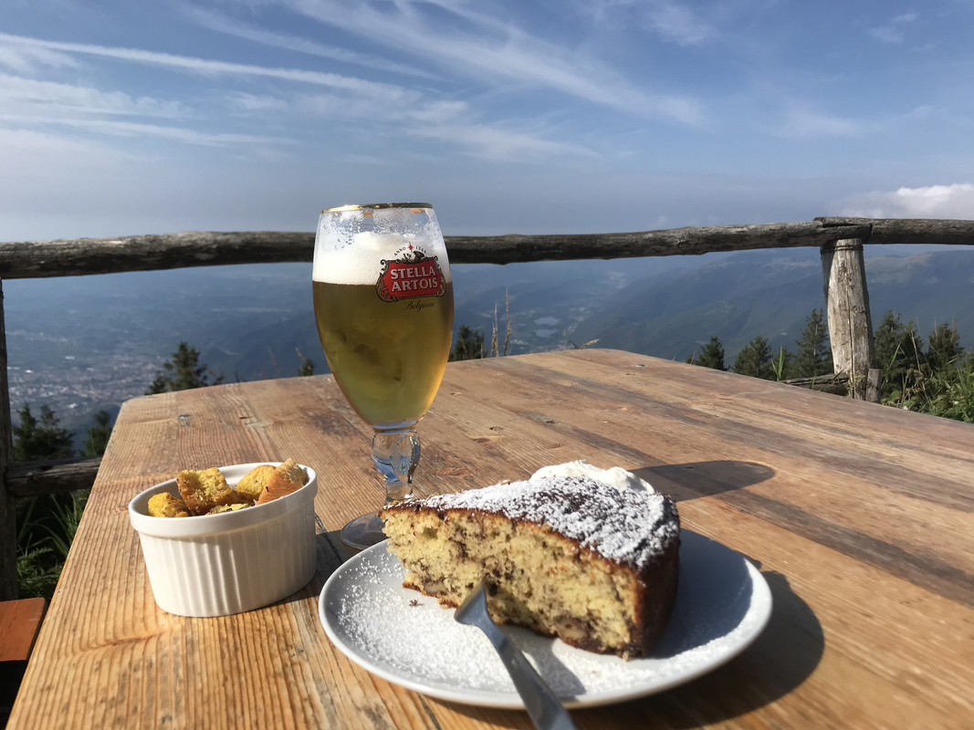 5361489F-667B-4F2F-A5F1-0A1E7B136BC4