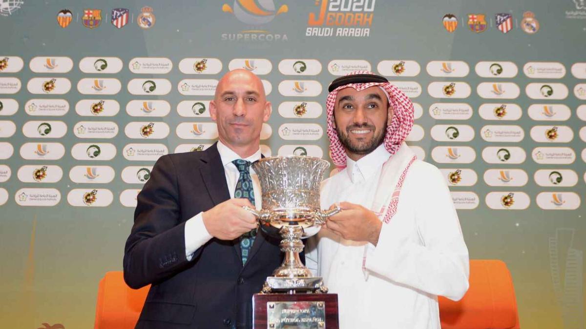 Arabia elimina obligación de vacuna para jugadores de la Supercopa