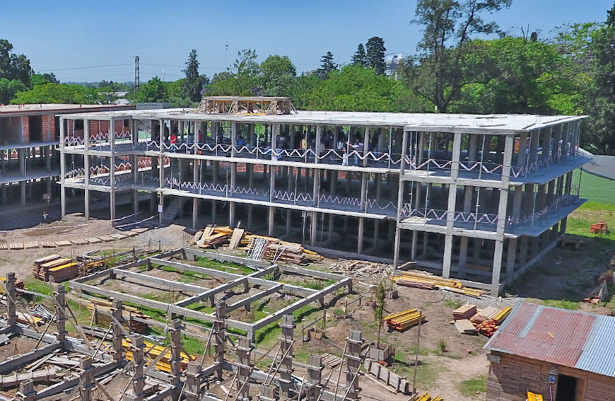 Completamos la construcción de las losas del módulo C Completamos la construcción de las losas del módulo C
