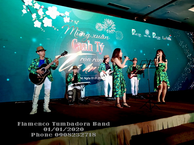 Ban-Nh-c-Flamenco-Tumbadora-Tri-n-Kh-ch-H-ng-Tr-n-Anh-Group