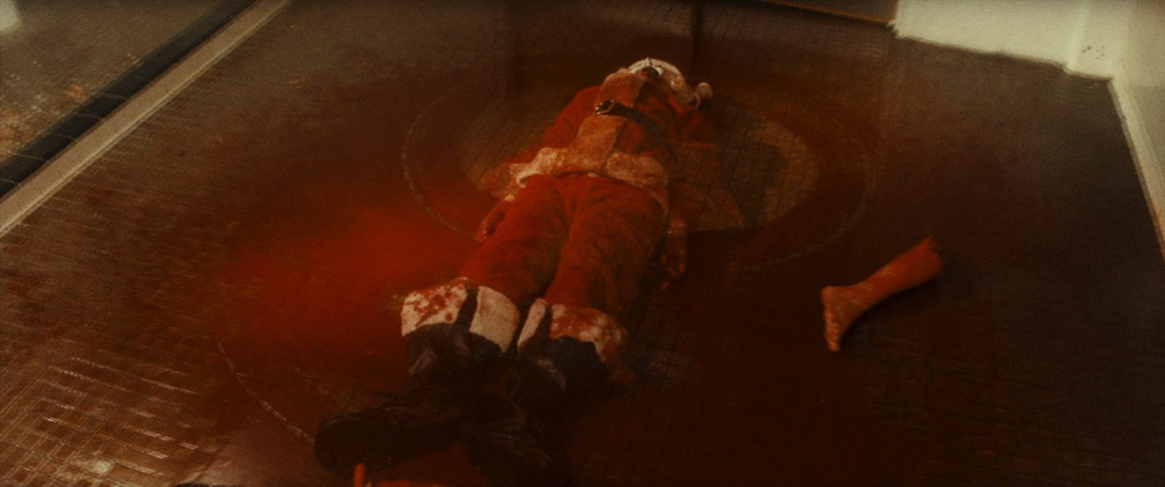 (Vietsub) Terrifier 3 2024 1080p Theater REMUX HEVC PCM 5.1-NaNi.mkv_snapshot_01.31.29.583