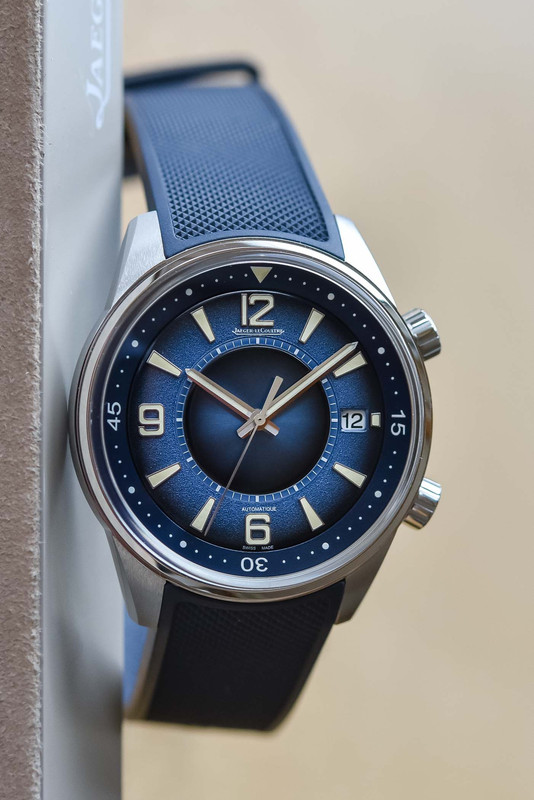 Jaeger-LeCoultre-Polaris-Date-Limited-Edition-Blue-Double-Gradie