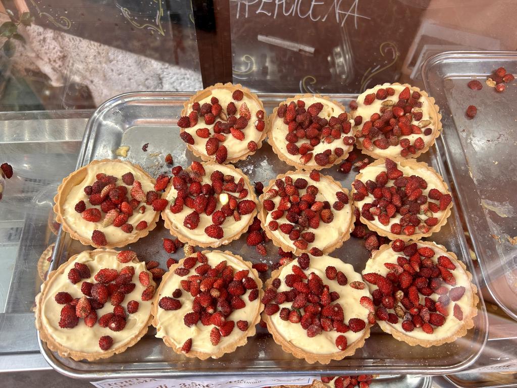 Жаркий сентябрь на побережье Тирренского моря. Жаркий сентябрь на побережье Тирренского моря.