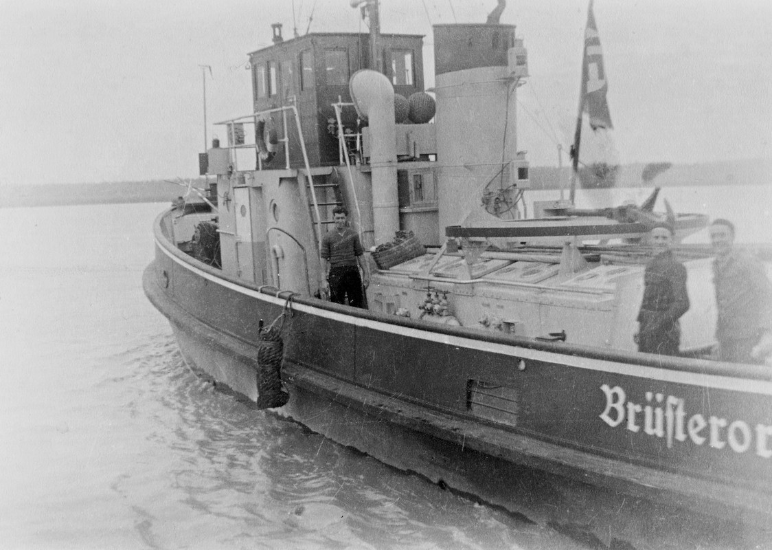 BRÜSTERORT 01 (2) PS