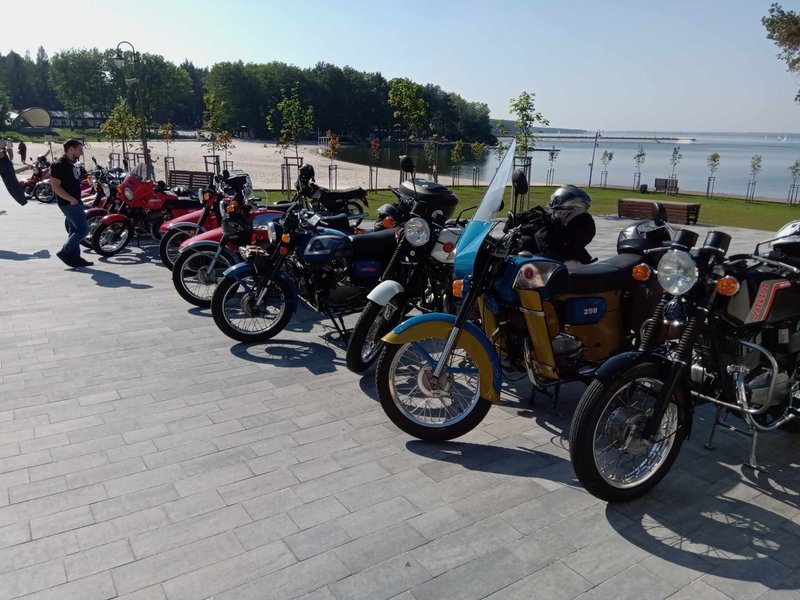 9427a09f-8186-4f9f-9d66-033d8de8bdbd