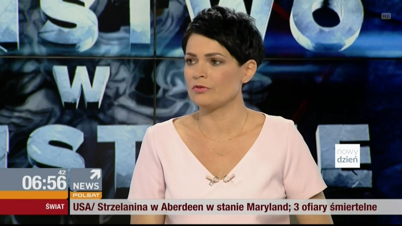 V0323_20180921_130035.mp4_snapshot_03.15_[2018.09.22_11.21.22]