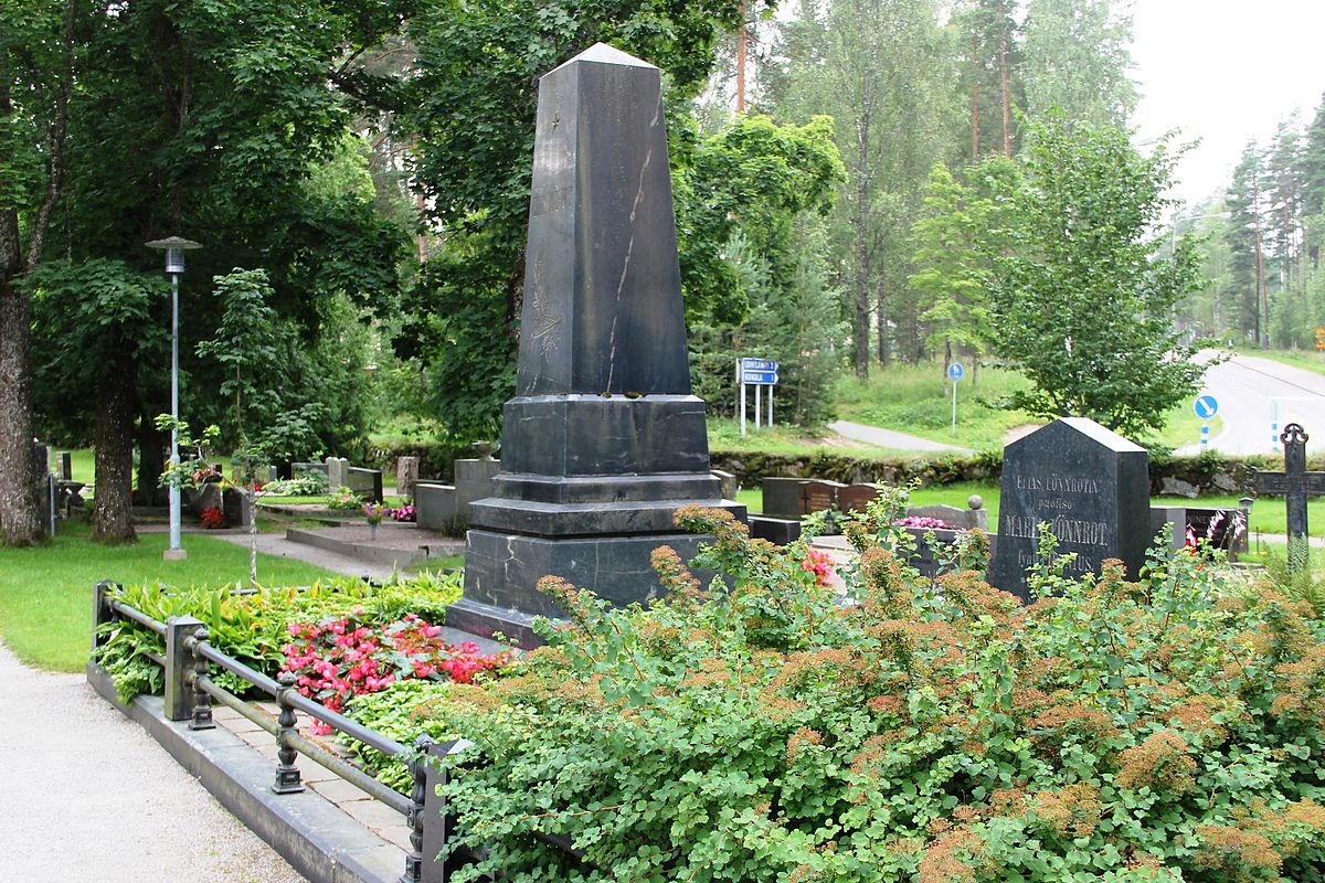 Elias-L-nnrot-cenotaph-1