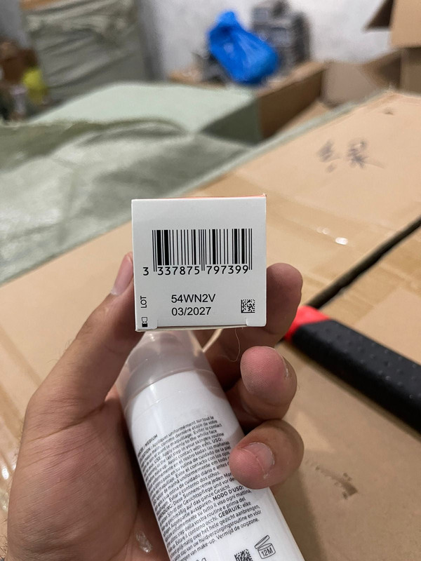 LA ROCHE POSAY ANTHELIOS PIGMENT CORRECT 50+ SPF TINTED SUNSCREEN - image 3