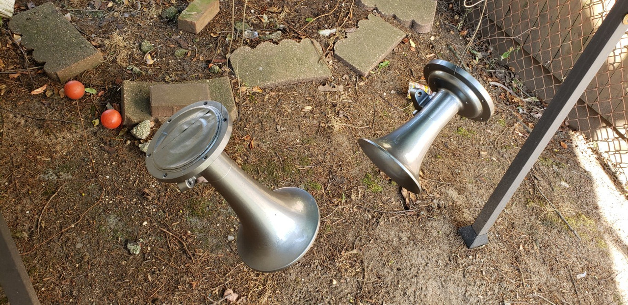 SiennaTrainHornInstall (34)