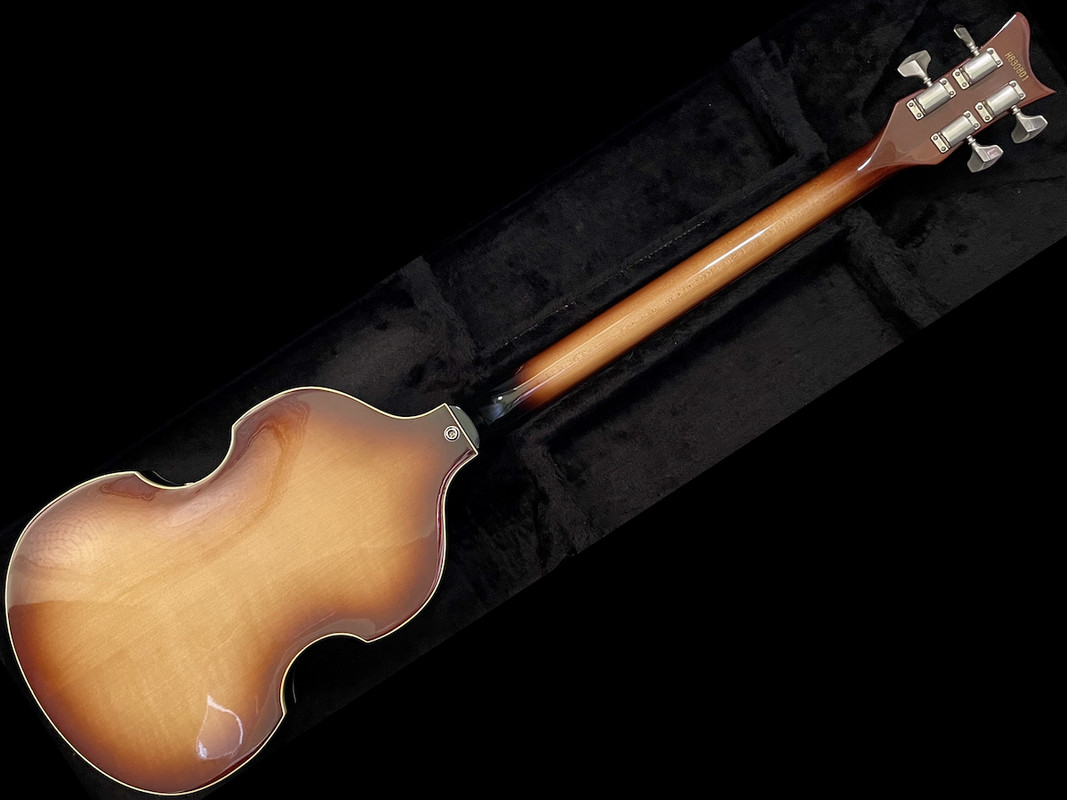 Clube Japanese Basses from the '80s - Página 6 Greco-VB500-back