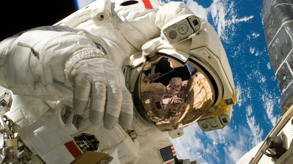Trovata Vita Extraterrestre nella Stazione Spaziale: non deve arrivare sulla Terra.