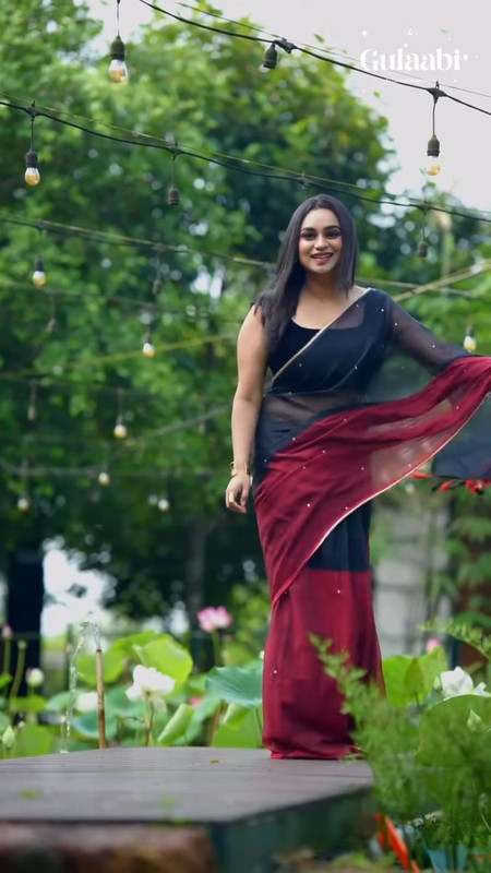 Lakshmi Nakshathra Sexy Navel in transparent saree.mp4_snapshot_00.18.862