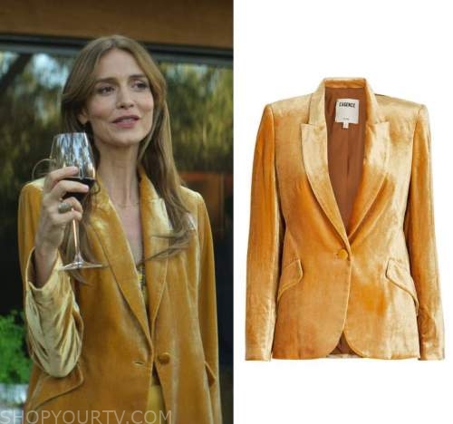 you-season-3-outfits-netflix-51