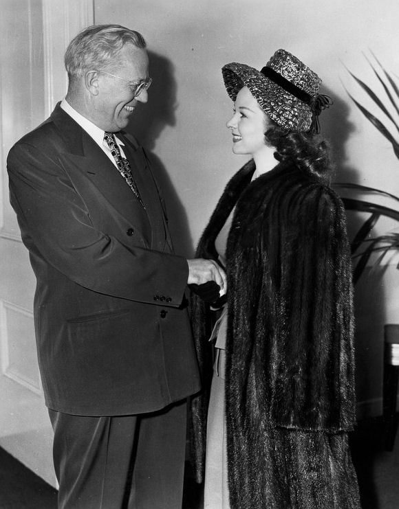 Susan_Hayward_b89