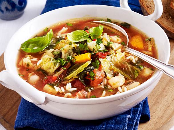 Wirsing-Minestrone mit Reis Wirsing-Minestrone mit Reis