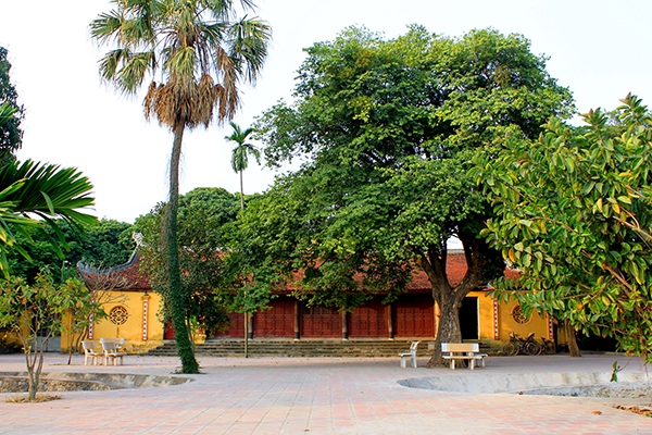 Chùa Tổ Mẫu Tứ Tháp