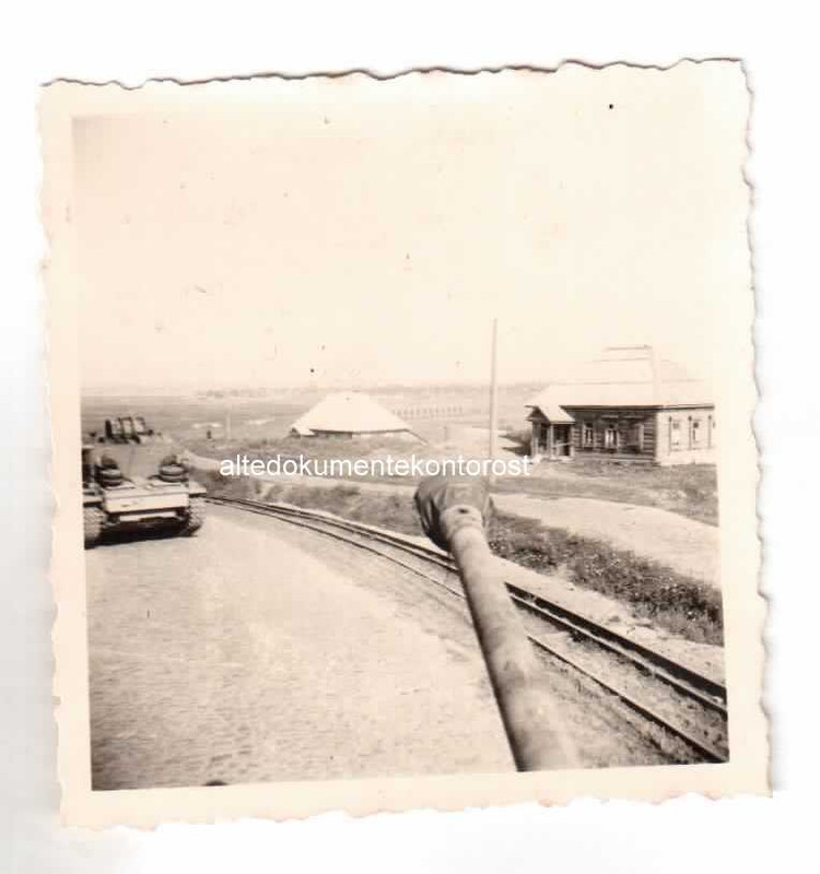 Foto 2.WK Panzer Sturmgeschütz StuG Vormarsch Ru