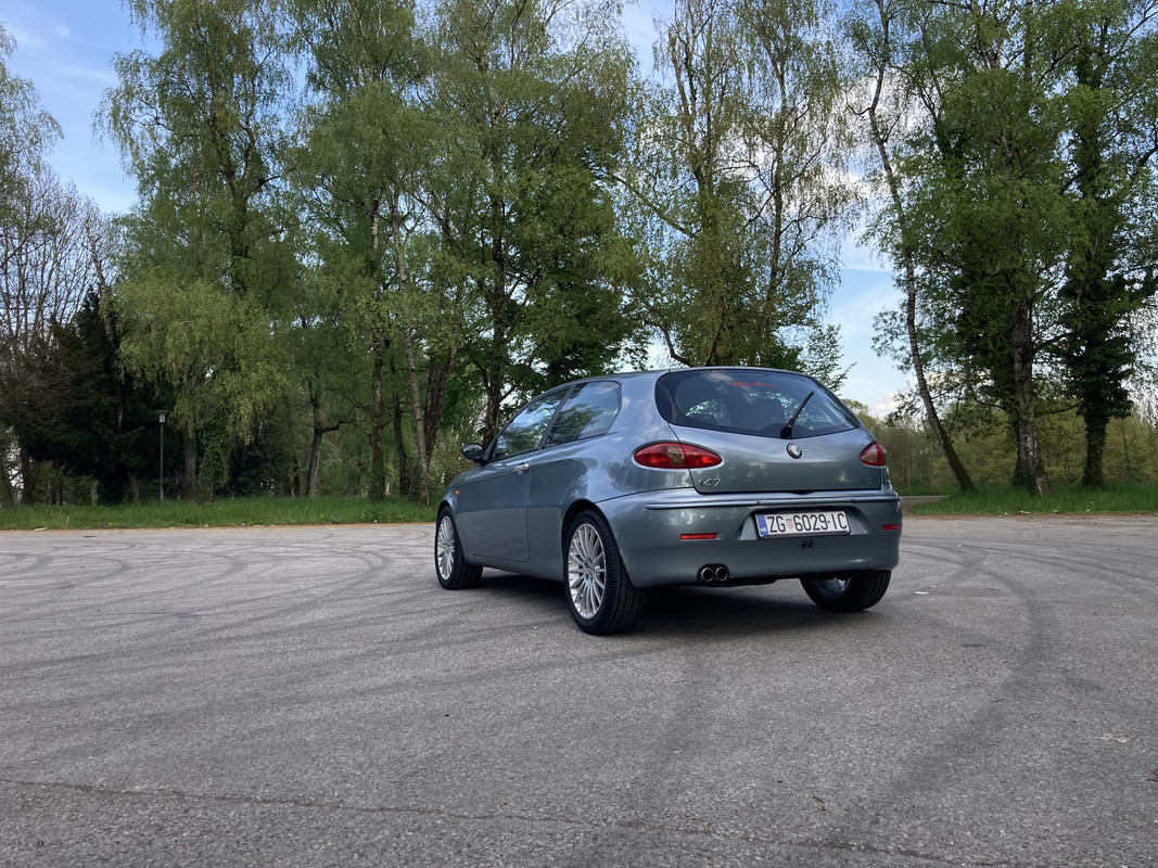 0BAF4B12-2E6F-4FAC-8209-12C706B2E913