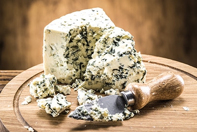 Can I Eat Blue Cheese Dressing While Pregnant