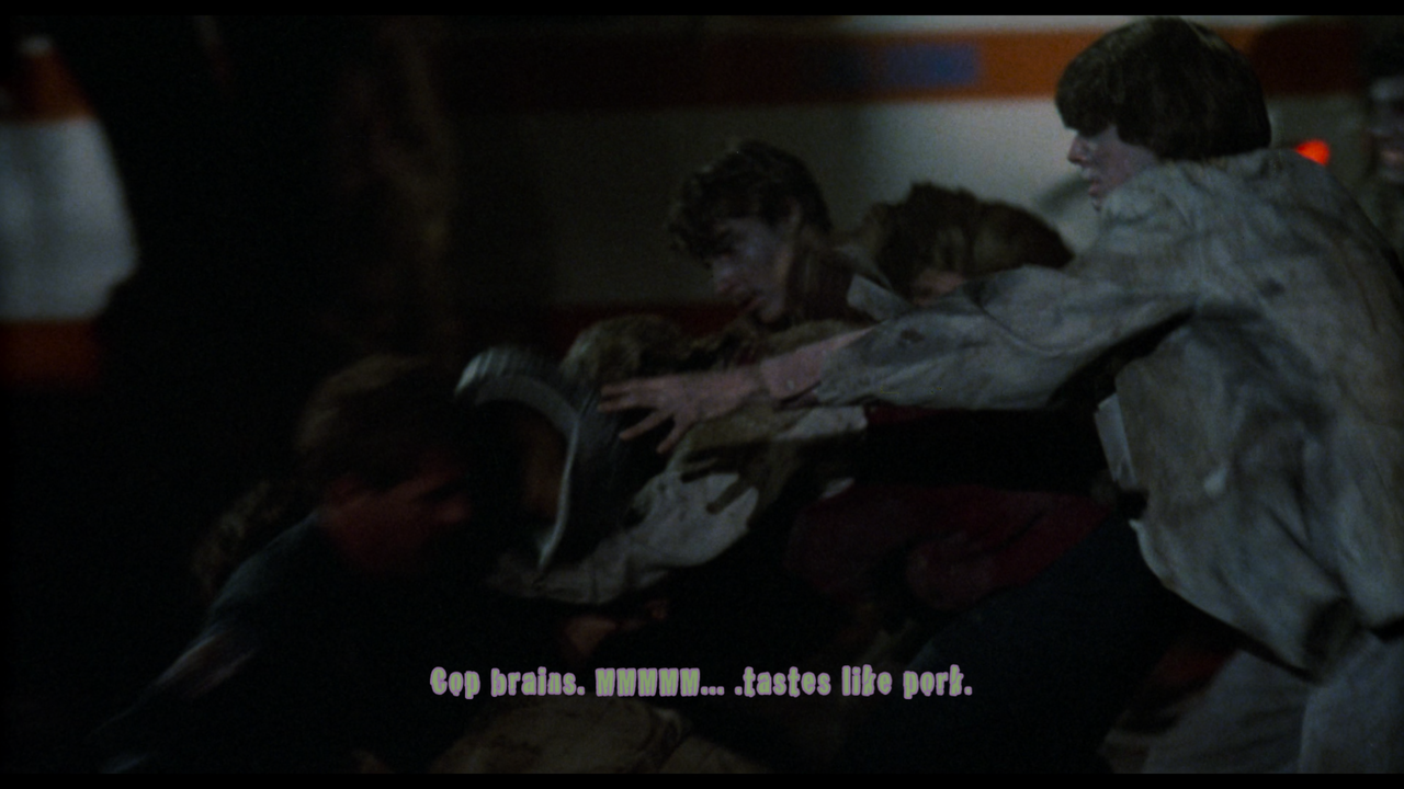 The.Return.of.the.Living.Dead.1985.UHD.2160p.HDR.DoVi.BDREMUX.-.Нечипорук.mkv_snapshot_01.08.55.874