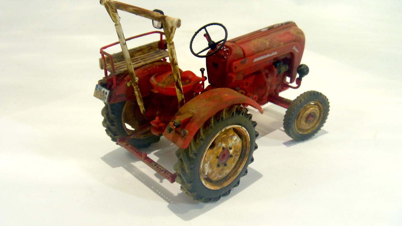 Revell Porsche Farm Tractor P1040613