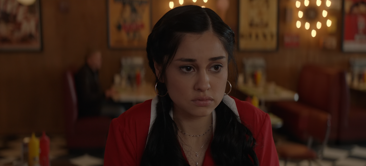 Stargirl.S02E07.Summer.School.Chapter.Seven.1080p.10bit.BluRay.AAC5.1.HEVC-Vyndros.mkv_snapshot_07.3