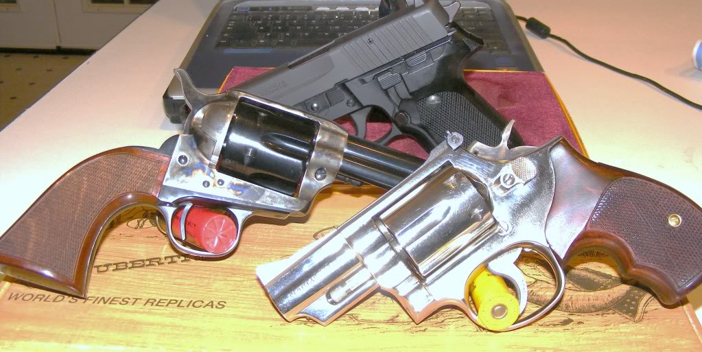 S&W Model 19 is BEST 19. Glock 19 is trashcan gun made for the poors ...