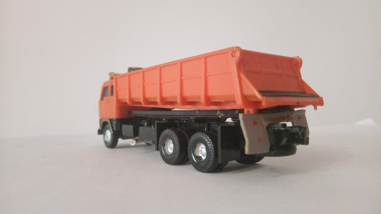 Mach (8969)