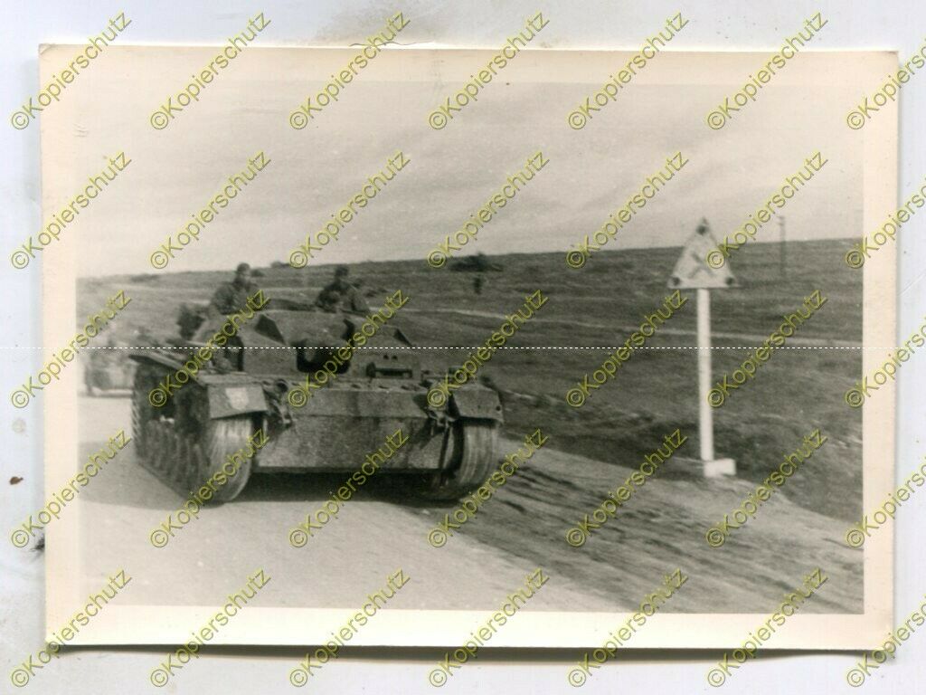 Foto, Wehrmacht, Stug, Sturmgeschütz auf dem Vormarsch, Russland