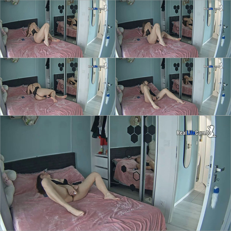 [Image: Video-2025-11-19T173043-651-r.jpg]