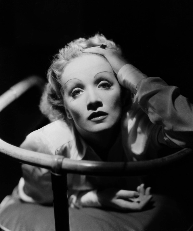 Marlene_Dietrich_a10