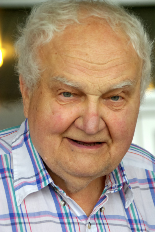 3FA13F26-3C62-457A-B01C-6194F447A845