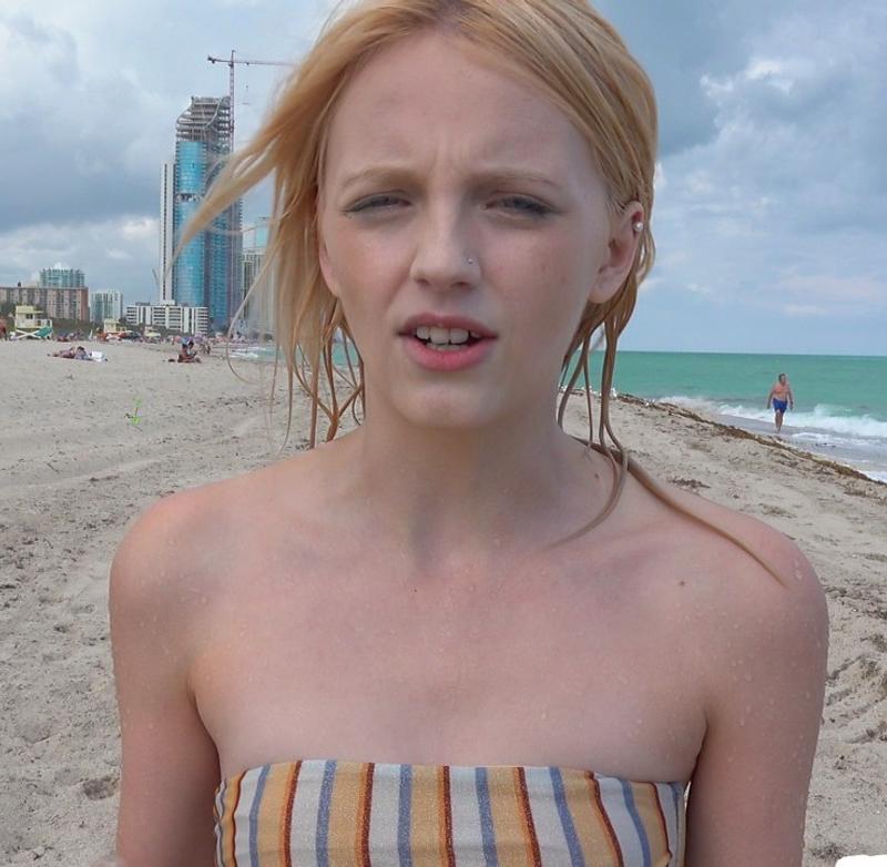 Kate Bloom - Beach Pickup 1080p