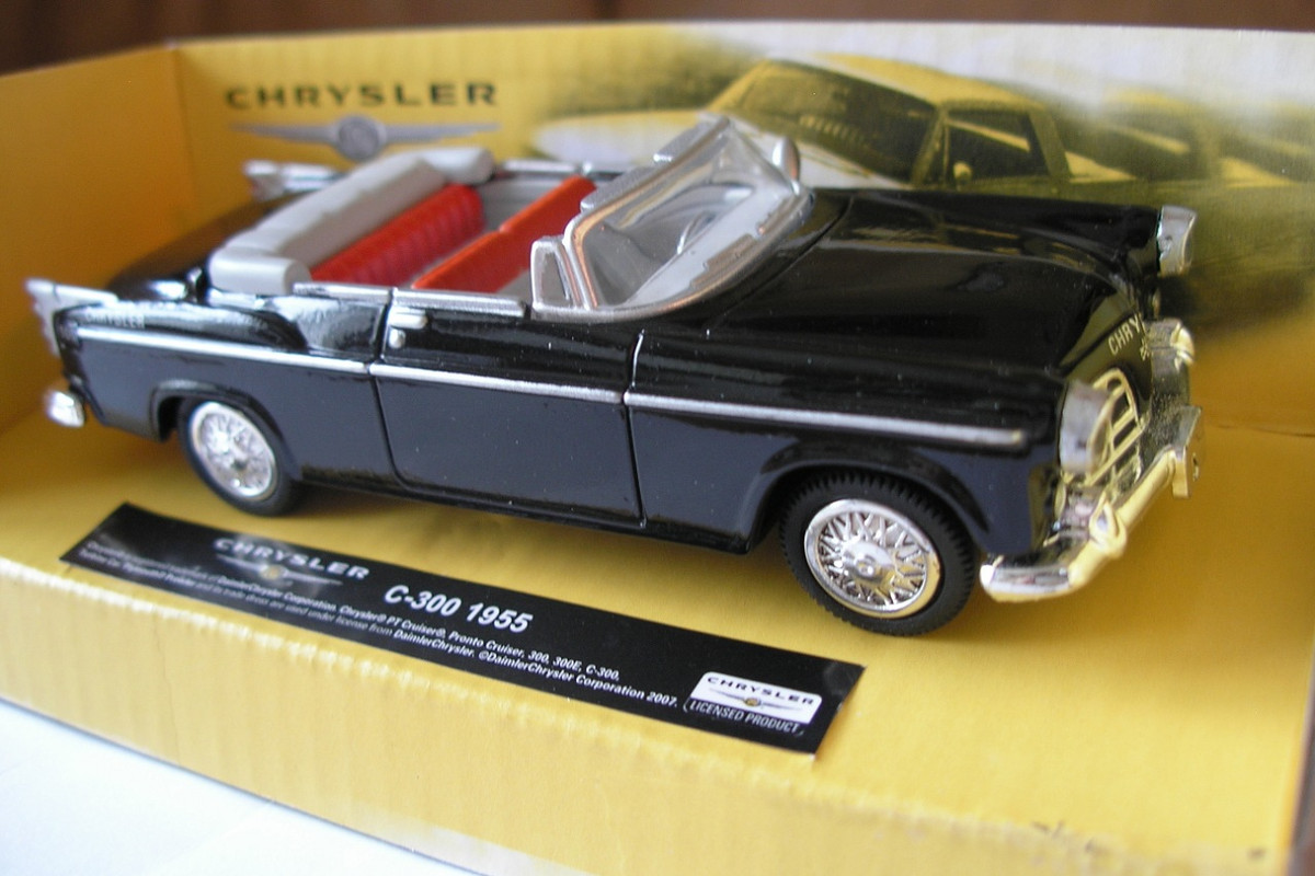 Chrysler-C300 (1955)