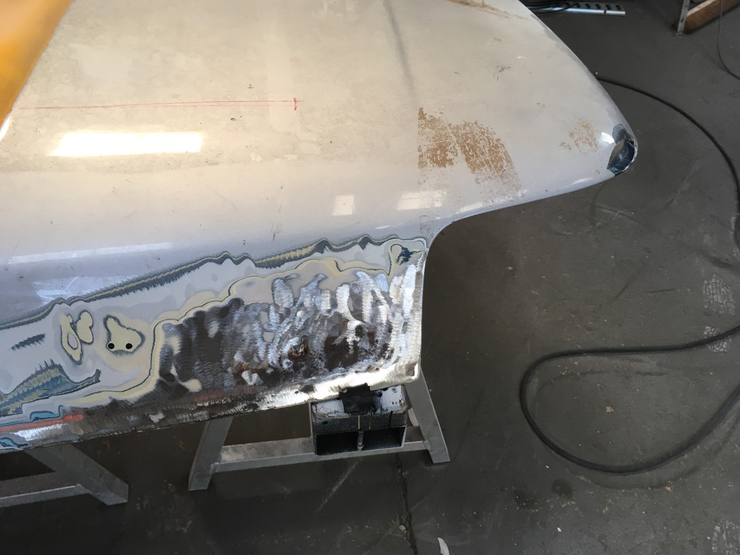 E4D6A273-9015-476C-B2BE-517F95E8563B