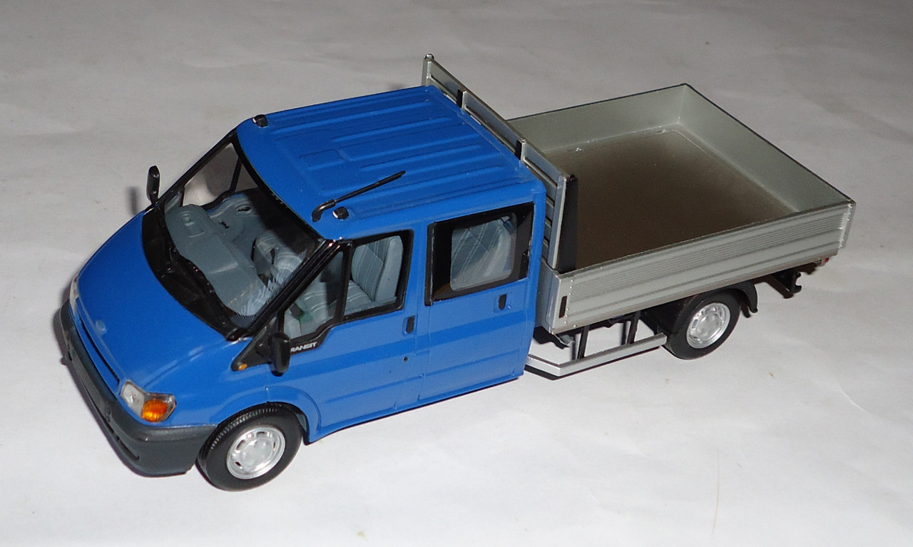 Ford-Transit-Pickup Doublecab