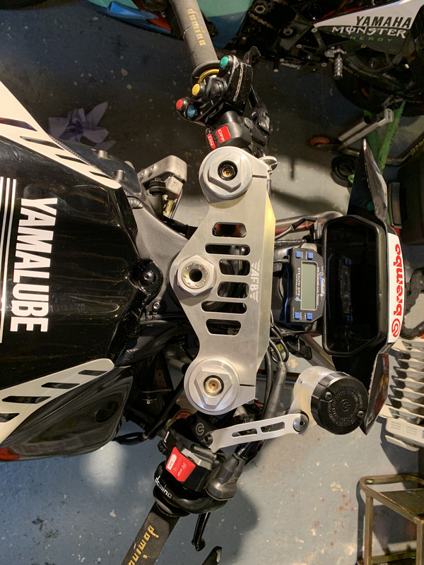 DA0C10E0-BD22-4A89-AB42-57DD1159C67C