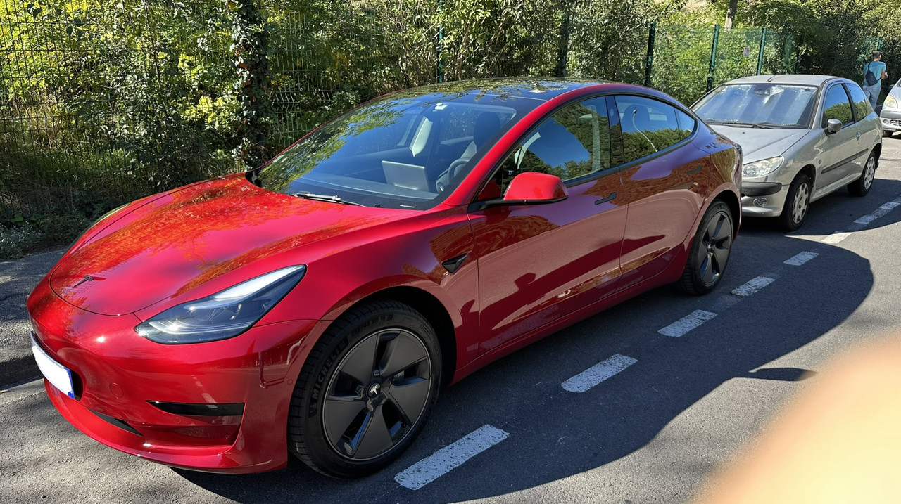 6ABA0C44-9412-4A40-93E0-45DDB19890CD