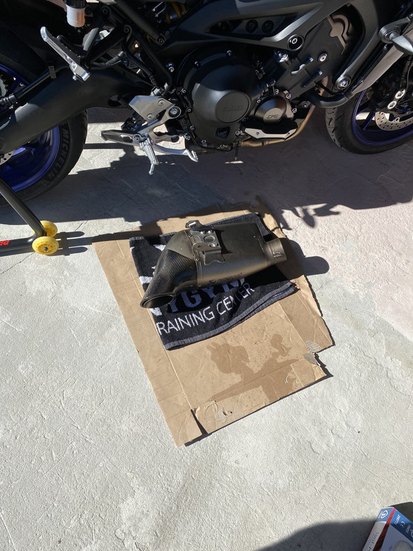 CAD612FA-ABF1-4A04-97C1-9D9D51F6DAB8