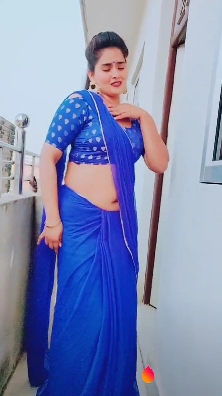 [Image: Bengali-girl-sexy-navel-mp4-snapshot-00-11-627.jpg]