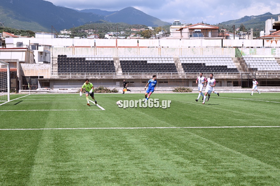 , &Pi;&alpha;&nu;&theta;&omicron;&upsilon;&rho;&iota;&alpha;&kappa;ό&sigmaf;- &Pi;&alpha;&lambda;&lambda;&eta;&xi;&omicron;&upsilon;&rho;&iota;&alpha;&kappa;ό&sigmaf; 3-0: &Mu;&epsilon; &tau;&omicron; &delta;&epsilon;&xi;ί &sigma;&tau;&alpha; &mu;&pi;&alpha;&rho;ά&zeta; &mu;&epsilon; &chi;&alpha;&tau; &tau;&rho;&iota;&kappa; &tau;&omicron;&upsilon; &Alpha;&gamma;&gamma;&epsilon;&lambda;ή (&phi;&omega;&tau;&omicron;&gamma;&rho;&alpha;&phi;ί&epsilon;&sigmaf;)