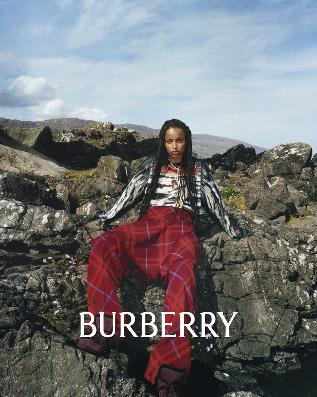 Burberry, la visionaria campagna Winter 2023