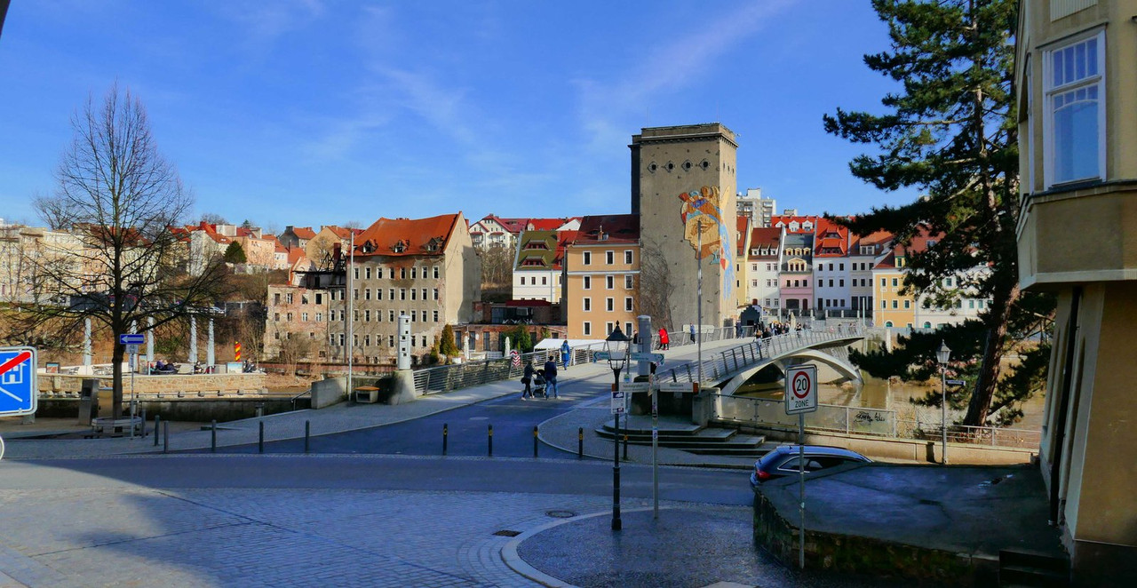 Bild: https://i.postimg.cc/YCBGQTvs/P1180181.jpg