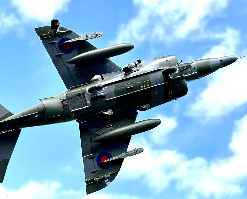 HS Harrier GR.3, XV758/J, No. 233 OCU, RAF Wittering, July