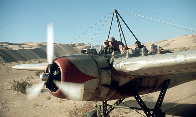 RON-FRASER-FLIGHT-OF-PHOENIX-3-A-FOTOR.jpg