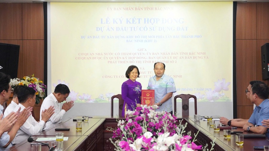 ký kết hợp đồng thực hiện Dự án đầu tư xây dựng Khu đô thị mới phía Tây Bắc thành phố Bắc Ninh (Khu 2)