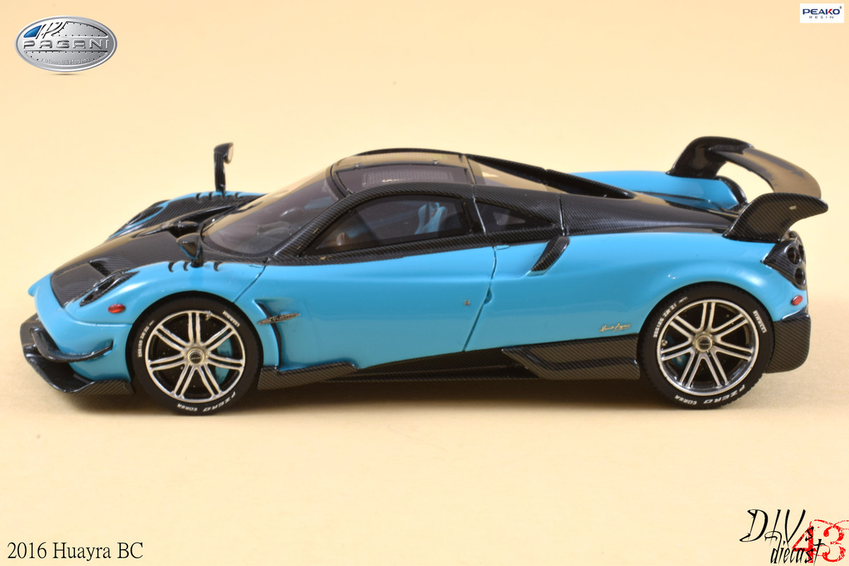 Pagani Huayra BC Blue Peako (2)